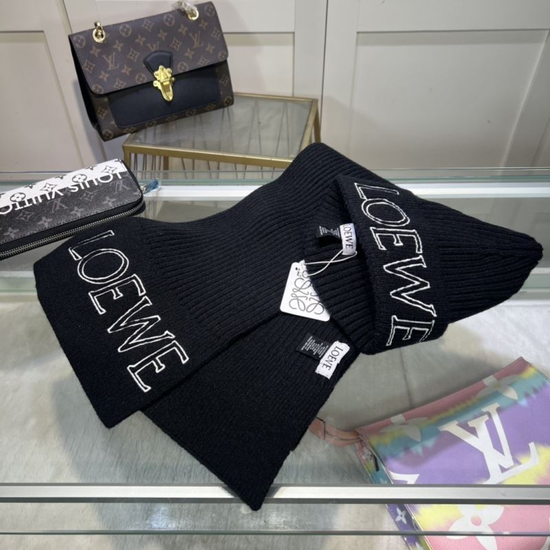 Loewe Caps Scarfs